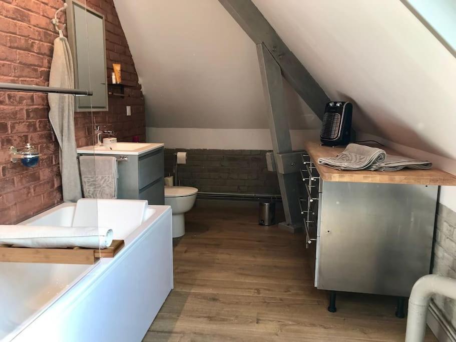 Atypique Style Loft Daire Phalempin Dış mekan fotoğraf